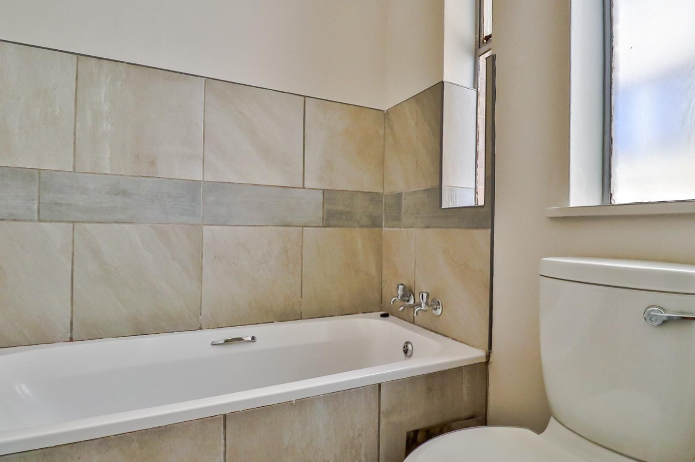 Apartments to Rent – Plein Street, Johannesburg CBD - Flats & Houses
