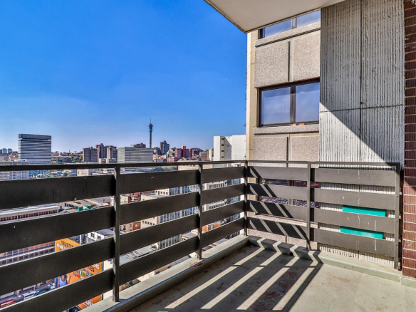 Apartments to Rent – Plein Street, Johannesburg CBD - Flats & Houses