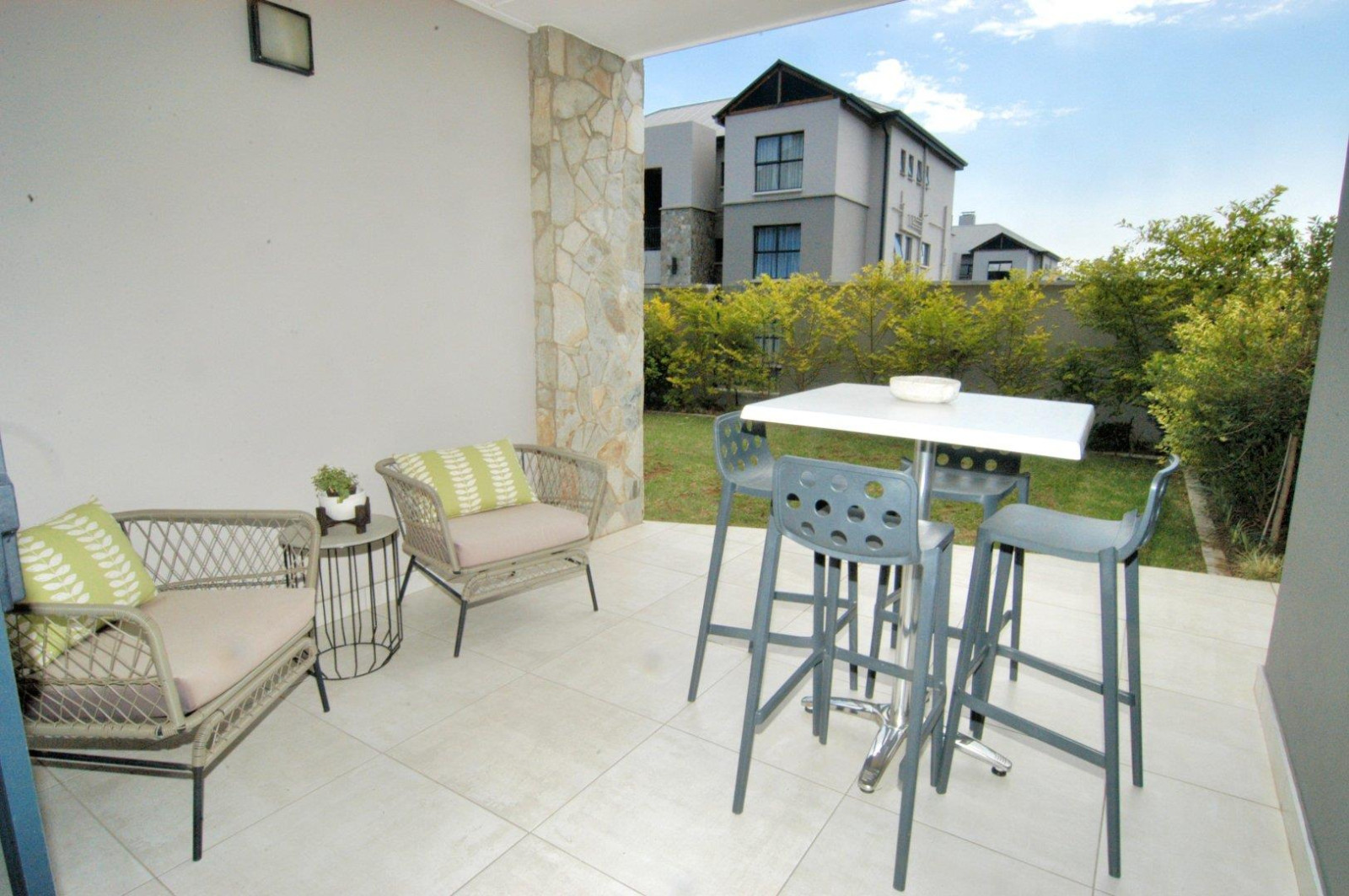 Flats And Houses - Harprop Real Estate