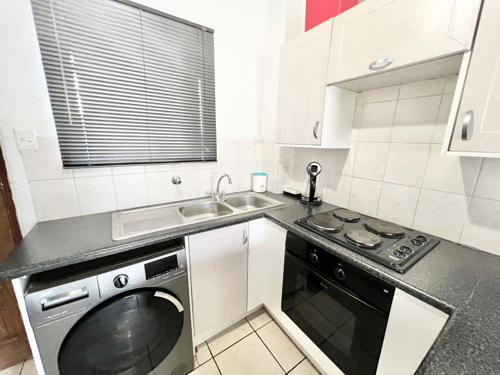 1 Bedroom Apartment / Flat for Sale in Halfway Gardens - Flats & Houses SA