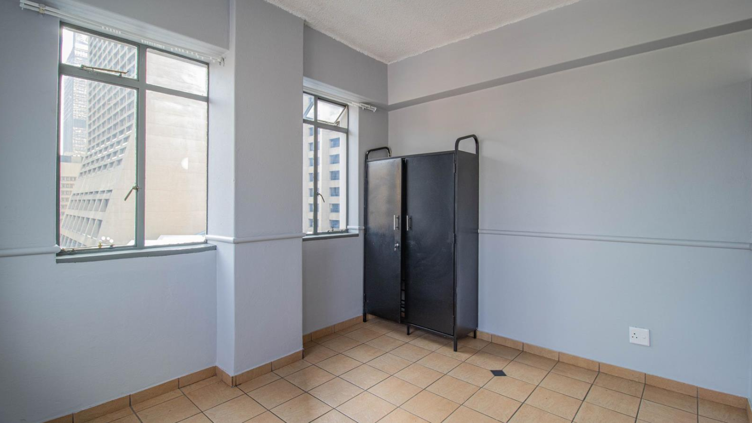 1 Bedroom Apartment to rent in Maboneng JHB Von Weilligh Street 11