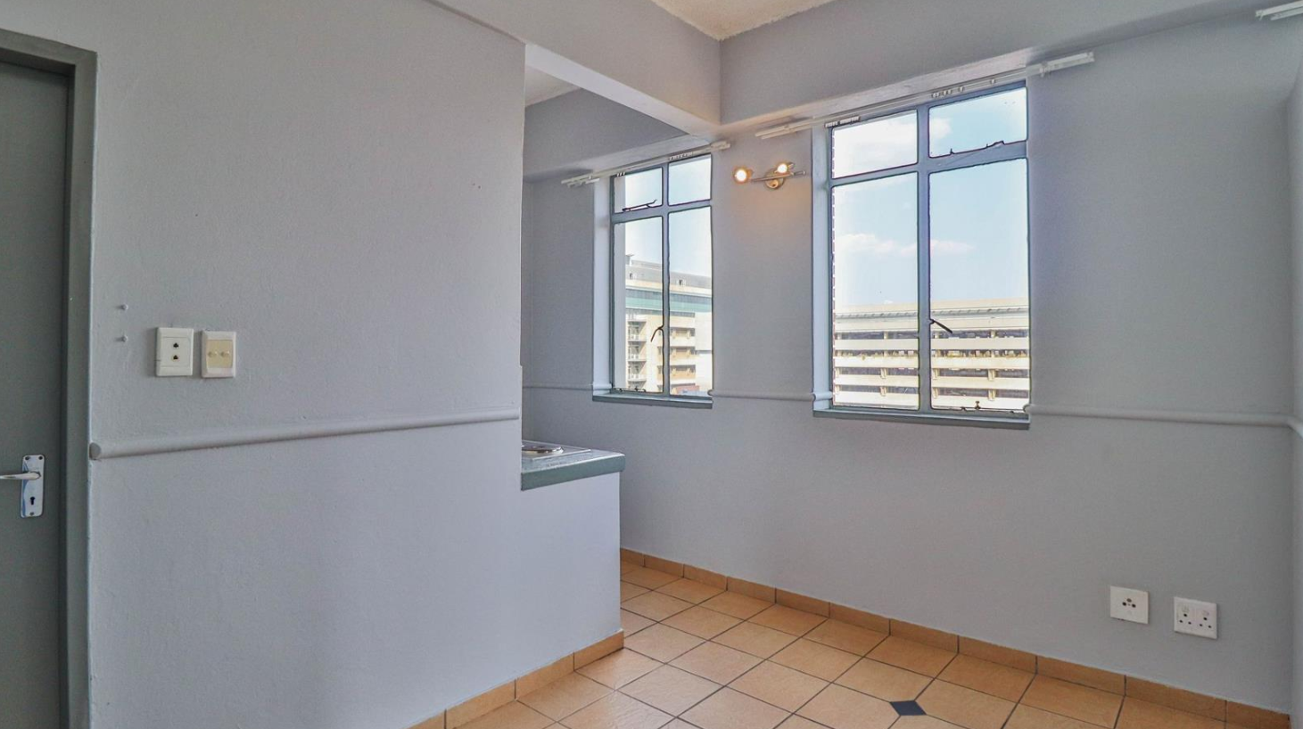 1 Bedroom Apartment to rent in Maboneng JHB Von Weilligh Street 5